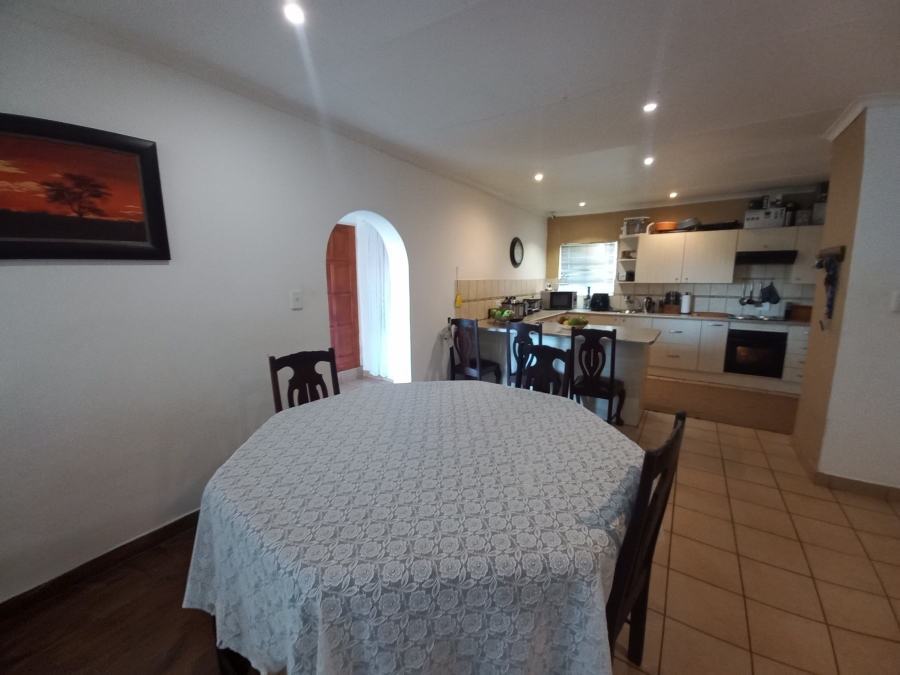 3 Bedroom Property for Sale in Safari Gardens North West